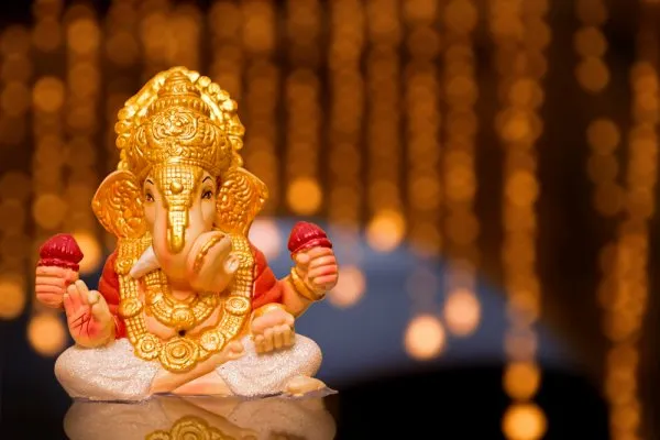 Best Ganesh Idols In Sitting Position